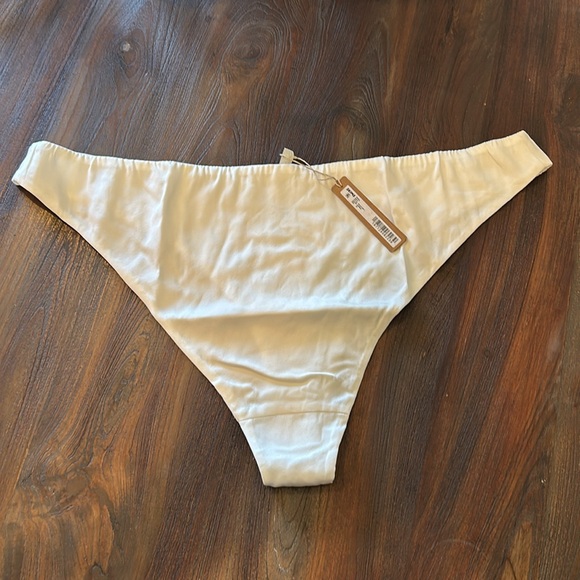 SKIMS SILK Bridal Bikini 2X marble 92% silk - Picture 2 of 4